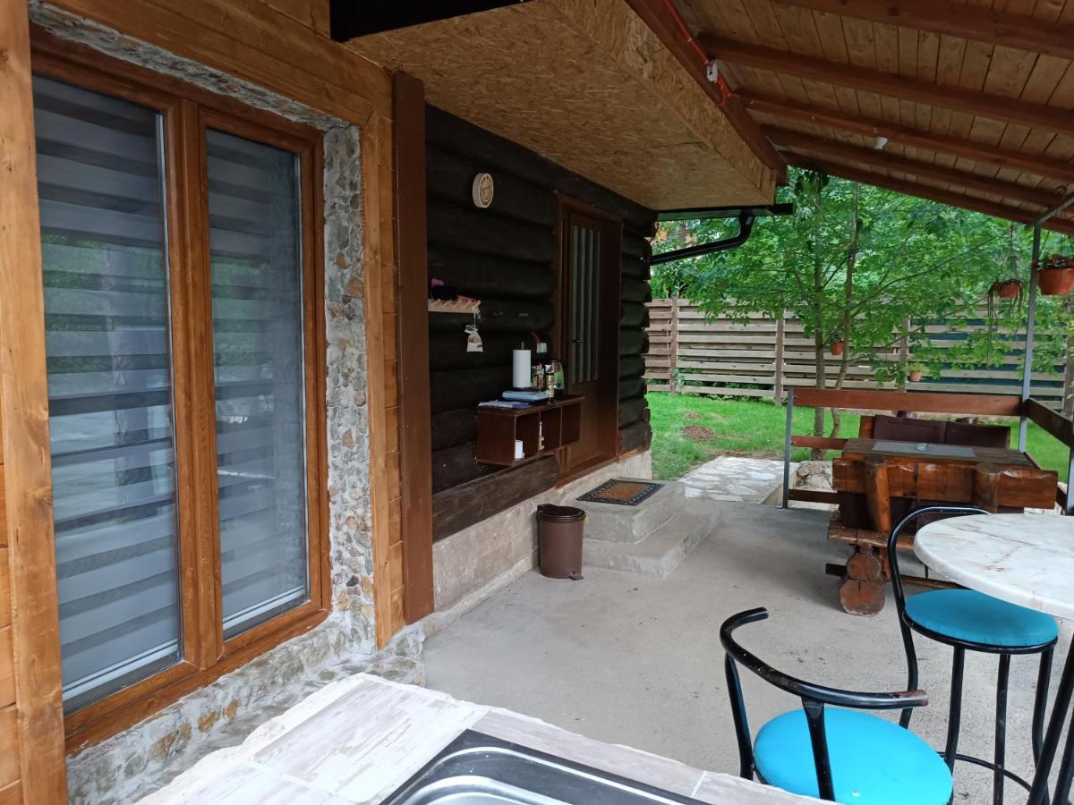 Cottage Auto Camp Vinac ヤイツェ エクステリア 写真